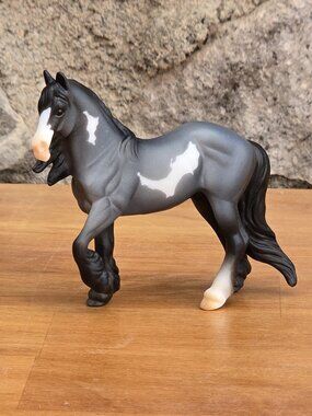 Breyer Stablemates G5 Cob Blue Roan Overo #5548 TSC Mystery Series 5